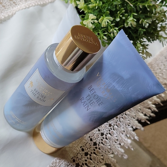 NWT VICTORIA'S SECRET SET FRAGANCE MIST+LOTION - Picture 10 of 10